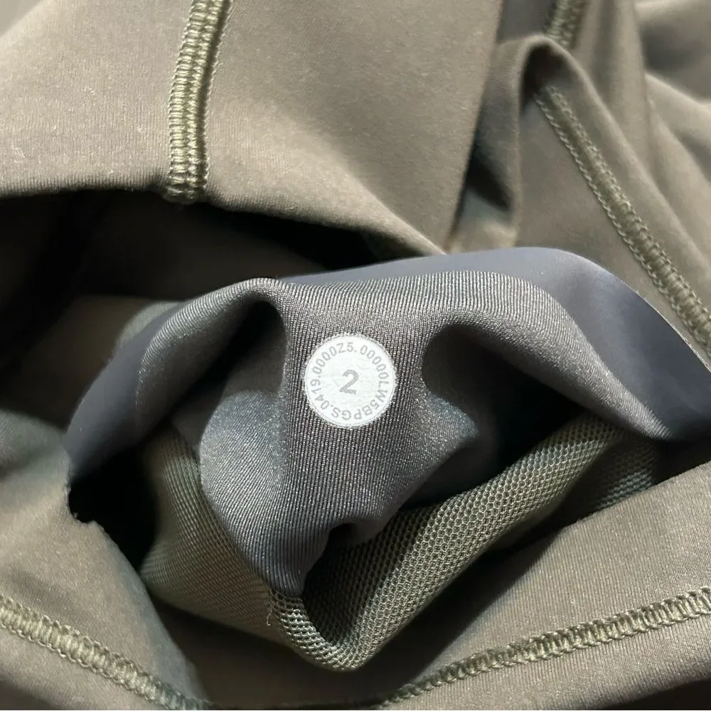 Lululemon In Movement 7/8 Tight Leggings Everlux 25